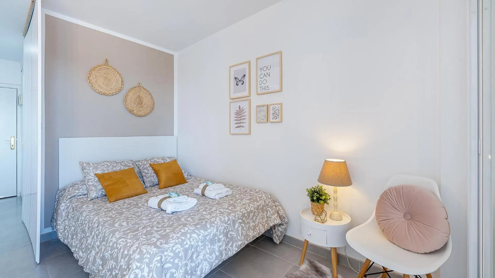 797 Holiday Rentals- Elegante Estudio Reformado En Iris Benalmadena Spain